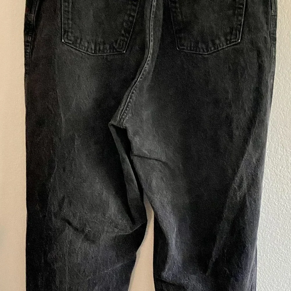 Black - Tapered Leg - Relaxed Fit - High Waisted - Gitano Mom Jeans - Picture 5 of 5